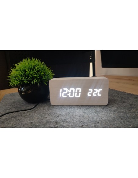Horloge numérique LED rectangulaire blanche | Abidia Madagascar