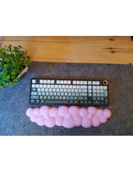 Repose-poignet nuage rose en mousse – Confort ergonomique, douceur et soutien pour clavier- abidia Madagascar