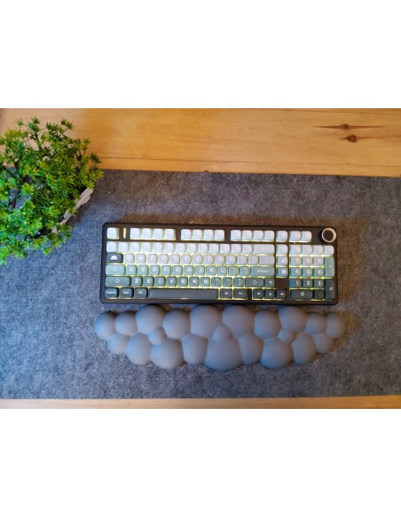 Repose-poignet nuage gris en mousse– Confort ergonomique, douceur et soutien pour clavier - abidia Madagascar